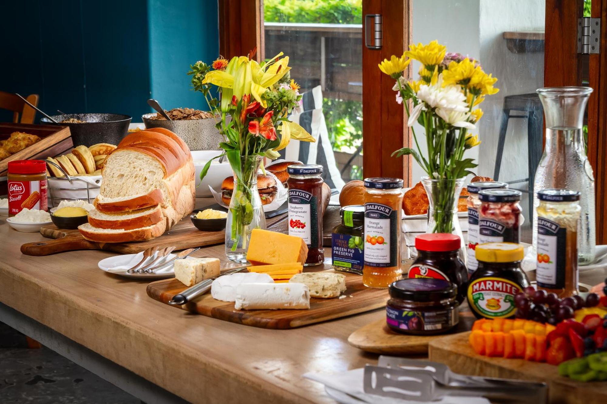 Noordhoek Village Hotel 외부 사진