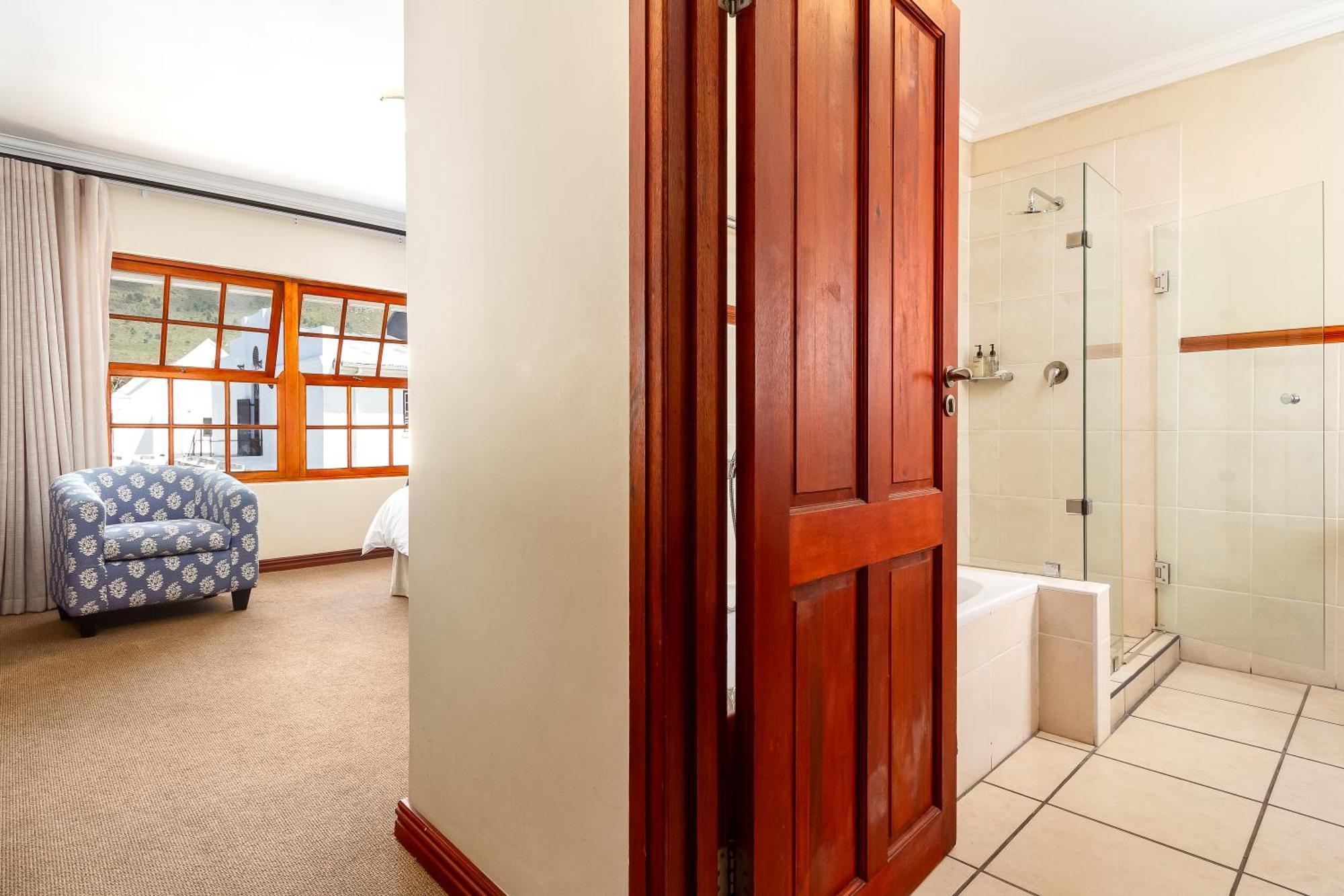Noordhoek Village Hotel 외부 사진